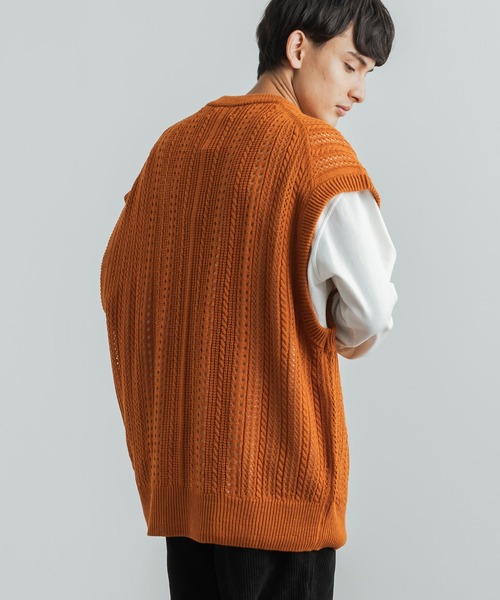 Rocky Monroe(ロッキーモンロー)の「オーバーサイズ 透かし編みメッシュニットベスト(ベスト・メンズ・グレイッシュベージュ/ライトグリーン/ブラック/ブルーグレー/テラコッタ・M/L)」の14枚目の写真