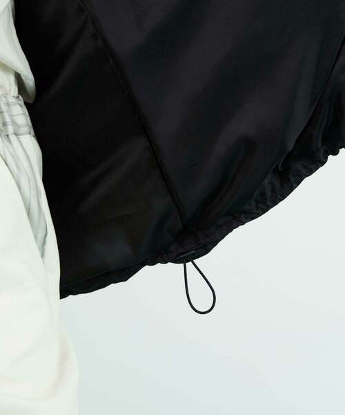 FRAPBOIS（フラボア）の「トレンチダウン（ダウンジャケット/コート・レディース・ネイビー/ブラック・2/1）」の13枚目の写真