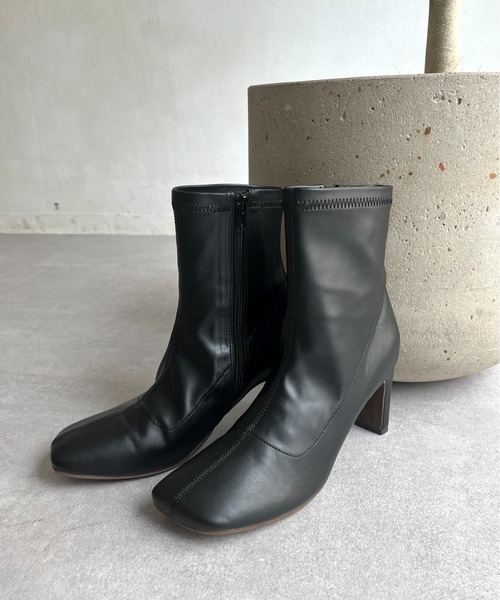 prose verse(プロズヴェール)の「ななめスクエアショートブーツ(ブーツ・レディース・アイボリー/ブラック/モカ・SMALL/MEDIUM/LARGE/X-LARGE)」の8枚目の写真