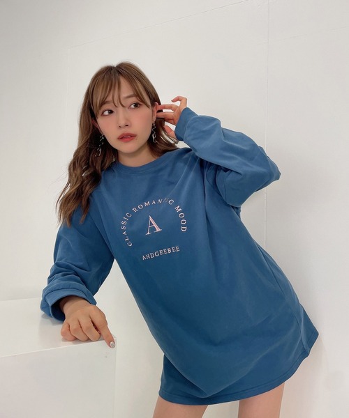 ANDGEEBEE（アンジービー）の「UNISEX アーチロゴロンT（Tシャツ/カットソー・レディース・ブルー/ブラック・X-LARGE）」の10枚目の写真