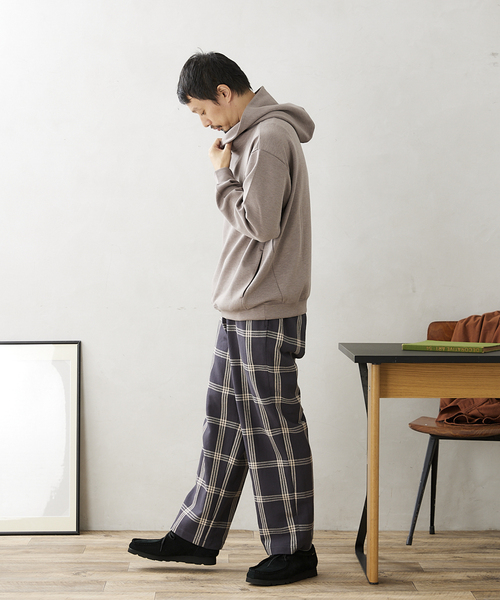 JOURNAL STANDARD relume（ジャーナルスタンダード　レリューム）の「TR ダンボール パーカー（パーカー・メンズ・ライトグレー/ブラウン系その他/コバルトブルー・MEDIUM/LARGE）」の6枚目の写真