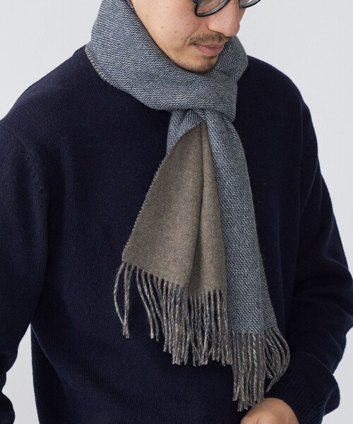 SHIPS（シップス）の「SHIPS: カシミヤ ダブルフェイス ジャカード ヘリンボーン マフラー（マフラー・メンズ・ネイビー/ブラウン/カーキ/ダークグレー・ONE SIZE）」の10枚目の写真