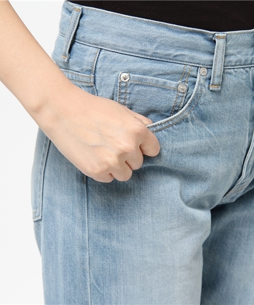 FRAMeWORK（フレームワーク）の「ダメージデニム 5P　パンツ。（その他パンツ・レディース・ホワイト/サックスブルー・38/36/40）」の8枚目の写真