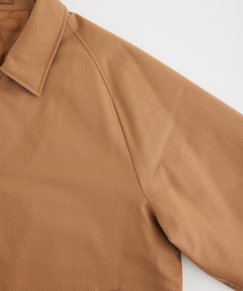 ADAM ET ROPE'（アダムエロペ）の「TWサキソニー オーバーサイズ コーチジャケット/イージーケア（ブルゾン・メンズ・キャメル/ネイビー・M/L）」の5枚目の写真