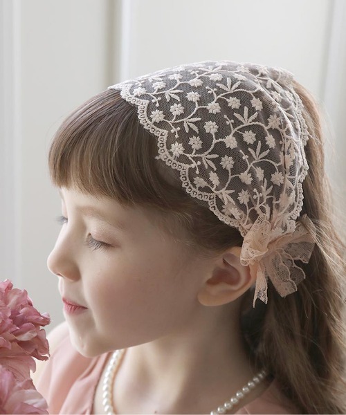 Catherine Cottage（キャサリンコテージ）の「レトロレースヘアバンド（ヘアバンド・キッズ・ベージュ/ピンク・FREE）」の7枚目の写真