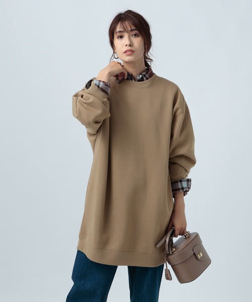 BAYFLOW(ベイフロー)の「BIG裏起毛チュニック(スウェット・レディース・ブルー/オフホワイト/ブラック/モカ・FREE)」の19枚目の写真