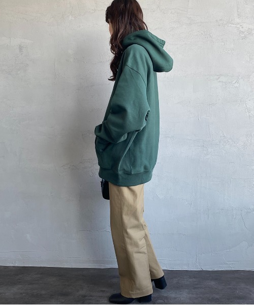 Carhartt WIP（カーハートダブリューアイピー）の「[carhartt WIP/カーハートダブリューアイピー] AMERICAN SCRIPT ワンポイントロゴ刺繍スウェットパーカー（パーカー・レディース・ブラック/ライトグレー/ダークグリーン/ブラウン/ホワイト・XS/S/M/L/XL）」の21枚目の写真