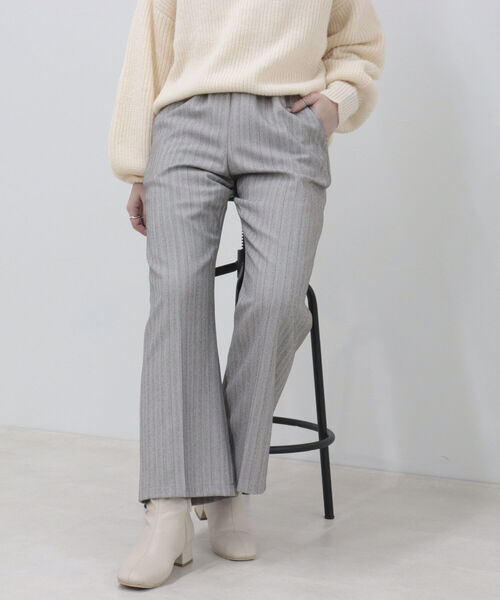 fredy emue（フレディエミュ）の「ストライプイージースラックスパンツ（その他パンツ・レディース・ブラック/チャコールグレー/ライトグレー・36/38）」の3枚目の写真