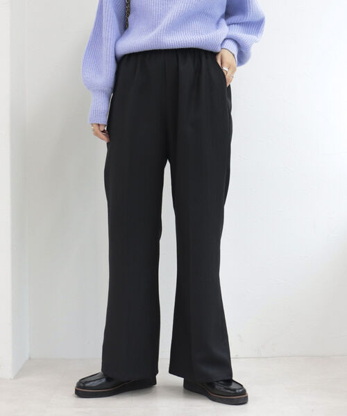 fredy emue（フレディエミュ）の「ストライプイージースラックスパンツ（その他パンツ・レディース・ブラック/チャコールグレー/ライトグレー・36/38）」の2枚目の写真