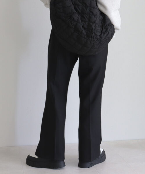 fredy emue（フレディエミュ）の「ストライプイージースラックスパンツ（その他パンツ・レディース・ブラック/チャコールグレー/ライトグレー・36/38）」の19枚目の写真