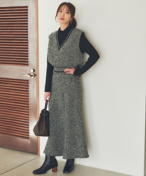 Andemiu（アンデミュウ）の「【セットアップ対応】ツイード×カット2P180625（Tシャツ/カットソー・レディース・ブラウン/グレー/ブラック・FREE）」の4枚目の写真