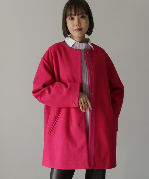 HERENCIA(ヘレンチア)の「ノーカラー バックグログラン ドルマンジャケットコート(ノーカラーコート・レディース・ブラック/グレイッシュベージュ/ピンク・MEDIUM)」の3枚目の写真