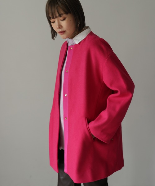 HERENCIA(ヘレンチア)の「ノーカラー バックグログラン ドルマンジャケットコート(ノーカラーコート・レディース・ブラック/グレイッシュベージュ/ピンク・MEDIUM)」の5枚目の写真