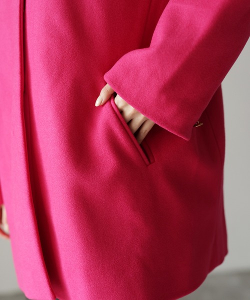 HERENCIA(ヘレンチア)の「ノーカラー バックグログラン ドルマンジャケットコート(ノーカラーコート・レディース・ブラック/グレイッシュベージュ/ピンク・MEDIUM)」の14枚目の写真