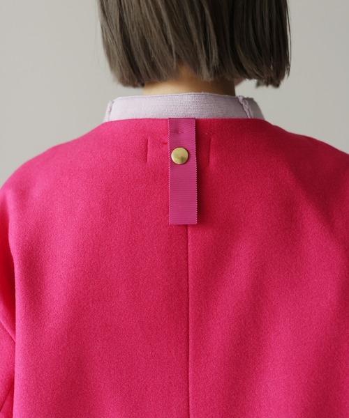 HERENCIA(ヘレンチア)の「ノーカラー バックグログラン ドルマンジャケットコート(ノーカラーコート・レディース・ブラック/グレイッシュベージュ/ピンク・MEDIUM)」の15枚目の写真