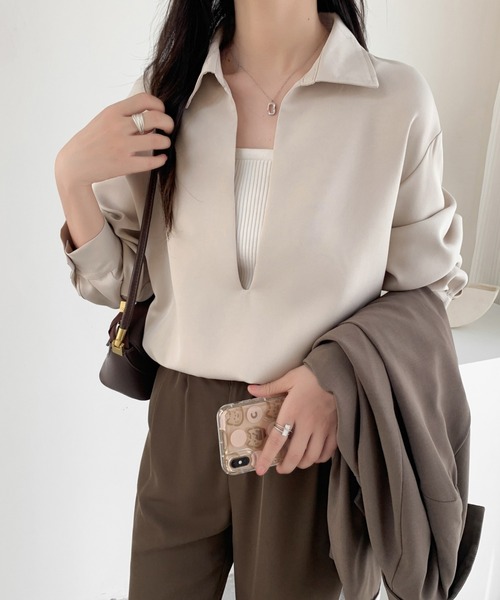 ABITOKYO(アビトーキョー)の「深めキーネックシャツブラウス(シャツ/ブラウス・レディース・ブラック/ダークブラウン/ベージュ・M/L)」の4枚目の写真
