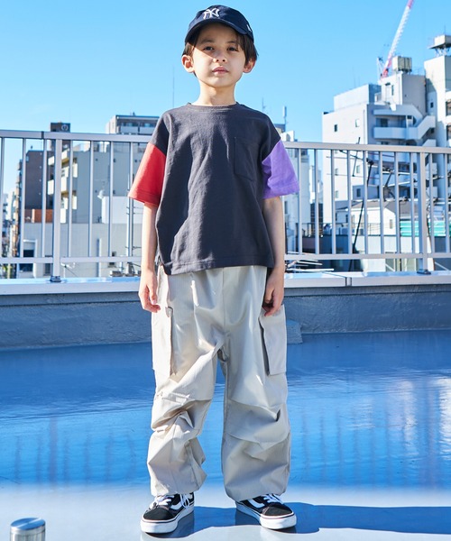 PAIRMANON STREET（ペアマノンストリート）の「【PAIRMANON STREET】【プレミアムコットン100】選べる2タイプポケット付き半袖Tシャツ（Tシャツ/カットソー・キッズ・グリーン/レッド/ブラック/パープル/ブラックミックス/ブルー系その他2/ブルー系その他/ベージュ系その他/ライトブルー/ホワイト/ホワイト系その他/オレンジ・120/140/130/150/100/110/90）」の20枚目の写真