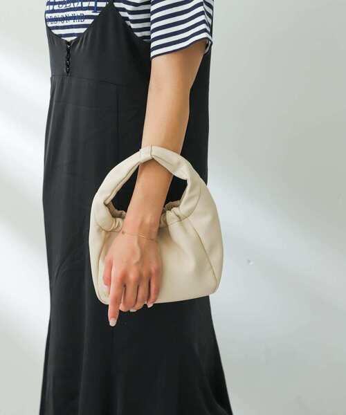 SENSE OF PLACE by URBAN RESEARCH（センスオブプレイスバイアーバンリサーチ）の「ドローコードワンハンドルバッグ（ハンドバッグ・レディース・アイボリー/ブラック/パープル・ONE）」の4枚目の写真