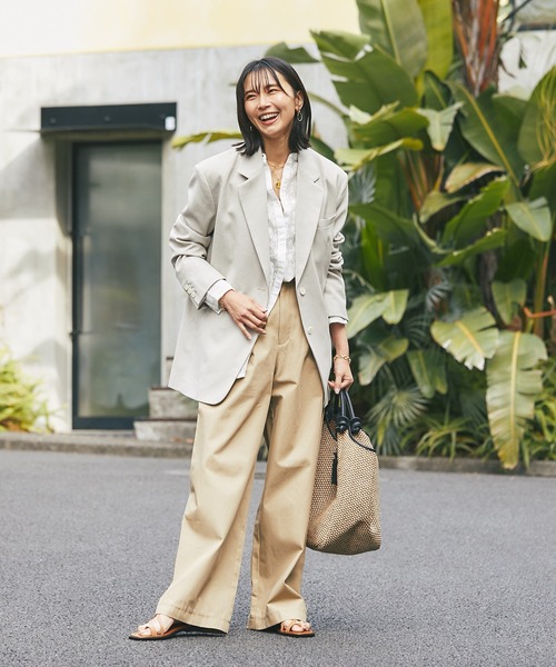 RIVE DROITE（リヴドロワ）の「潔いワイドシルエット/バギーチノ