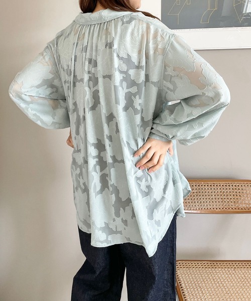 LOWRYS FARM（ローリーズファーム）の「ジャガードレースシャツロングスリーブ　185112（シャツ/ブラウス・レディース・グリーン/ホワイト/ブラック・FREE）」の5枚目の写真