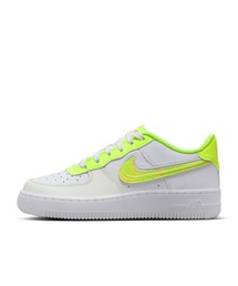NIKE（ナイキ）の「ナイキ エア フォース 1 LV8 ジュニアシューズ / Nike Air Force 1 LV8 Big Kids' Shoes（スニーカー・キッズ）」