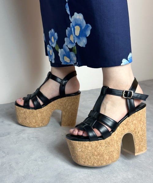 VIVIAN（ヴィヴィアン）の「厚底プラットフォームグルカサンダル