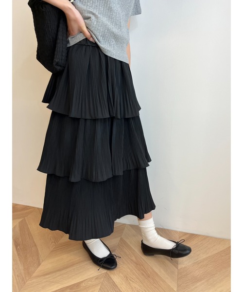 WC(ダブル シー)の「プリーツティアードロングスカート(スカート・レディース・ブラック/ホワイト・FREE)」の11枚目の写真