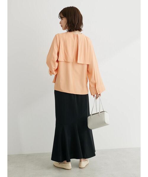 Green　Parks（グリーンパークス）の「Bon labre.レーヨン混スクエアカラーブラウス（シャツ/ブラウス・レディース・グリーン/ネイビー/オレンジ・FREE）」の6枚目の写真