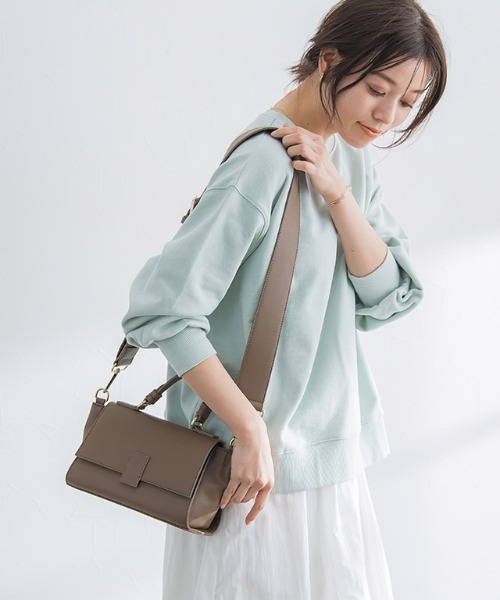 太ショルダー付きハンドバッグ