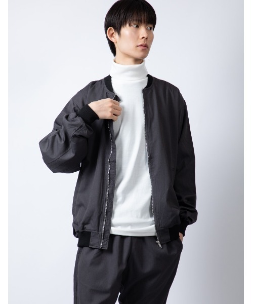 Beno（ビーノ）の「ストレッチTR ルーズシルエット F/Z ベーシック ブルゾン（ブルゾン・メンズ・ブルーグレー/ブラック/チャコールグレー・M/L）」の20枚目の写真