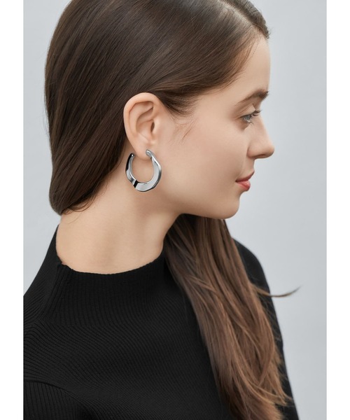 STYLE DELI(スタイルデリ)の「厚み平打ちクラフトフープピアス(ピアス(両耳用)・レディース・ゴールド/シルバー・FREE)」の16枚目の写真