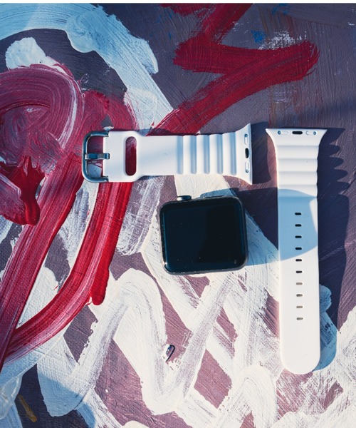 zandy(ズィーアンドワイ)の「zandy ズィーアンドワイ Apple Watch【日のスポーツ】 アップルウォッチバンド ラバーベルト スポーツバンド シルバーバックル /// rubber2(デジタル腕時計・メンズ・ワインレッド/ネイビー/イエロー/ブラック/ピンク/ホワイト/レッド/カーキ/ライトグレー・M/S)」の21枚目の写真