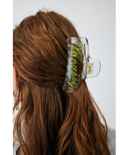 MOUSSY（マウジー）の「LETTERED HAIR CLAW（バレッタ/ヘアクリップ・レディース・クリア/ライトグリーン・FREE）」の10枚目の写真
