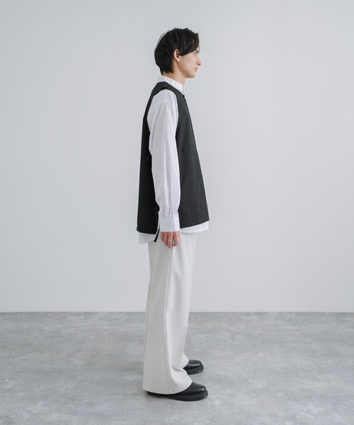 Audience(オーディエンス)の「日本製 接触冷感 リネンライク キーネックプルオーバーミリタリーベスト AUD7179(ベスト・メンズ・ブラック/チャコール・L/M)」の20枚目の写真