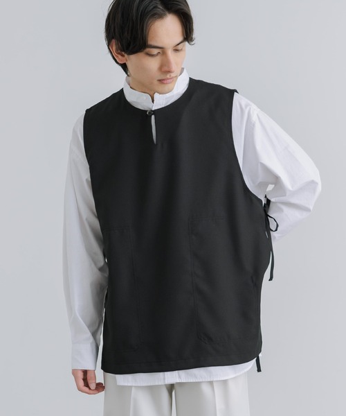 Audience(オーディエンス)の「日本製 接触冷感 リネンライク キーネックプルオーバーミリタリーベスト AUD7179(ベスト・メンズ・ブラック/チャコール・L/M)」の6枚目の写真