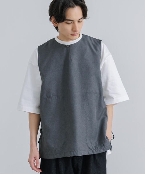 Audience(オーディエンス)の「日本製 接触冷感 リネンライク キーネックプルオーバーミリタリーベスト AUD7179(ベスト・メンズ・ブラック/チャコール・L/M)」の12枚目の写真