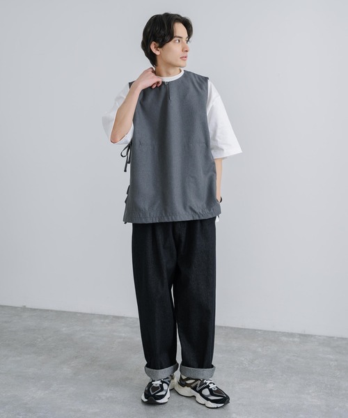 Audience(オーディエンス)の「日本製 接触冷感 リネンライク キーネックプルオーバーミリタリーベスト AUD7179(ベスト・メンズ・ブラック/チャコール・L/M)」の14枚目の写真