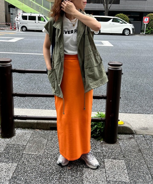 feepur（フェピュール）の「フロッキーロゴアソートシンプルTee（Tシャツ/カットソー・レディース・ネイビー/オートミール/オフホワイト/チャコールグレー・MEDIUM）」の8枚目の写真