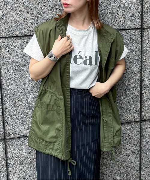 feepur（フェピュール）の「フロッキーロゴアソートシンプルTee（Tシャツ/カットソー・レディース・ネイビー/オートミール/オフホワイト/チャコールグレー・MEDIUM）」の22枚目の写真