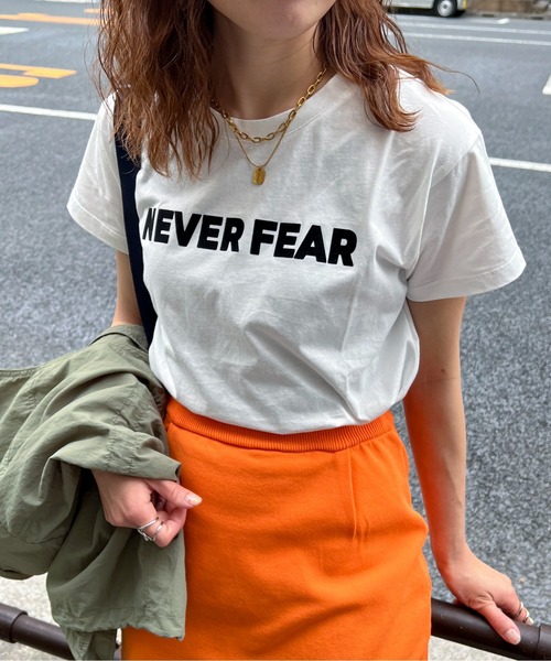 feepur（フェピュール）の「フロッキーロゴアソートシンプルTee（Tシャツ/カットソー・レディース・ネイビー/オートミール/オフホワイト/チャコールグレー・MEDIUM）」の10枚目の写真