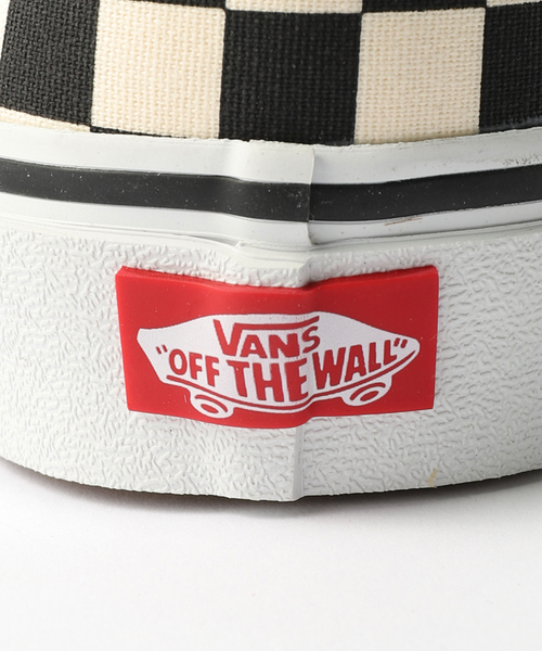 VANS（バンズ）の「VANS / ヴァンズ Classic Slip-On VN000EYEBKA/BWW（スリッポン・メンズ・ブラック/ホワイト・26cm/26.5cm/27cm/27.5cm/28cm）」の10枚目の写真