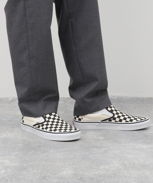 VANS（バンズ）の「VANS / ヴァンズ Classic Slip-On VN000EYEBKA/BWW（スリッポン・メンズ・ブラック/ホワイト・26cm/26.5cm/27cm/27.5cm/28cm）」の15枚目の写真