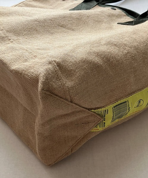 WEEKEND(ER)（ウィークエンダー）の「WEEKEND(ER) ウィークエンダー JUTE TOTEBAG（トートバッグ・メンズ・ナチュラル・FREE）」の7枚目の写真