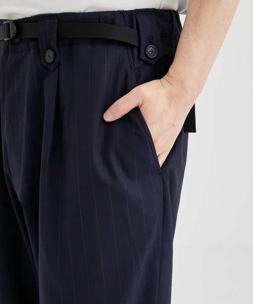 UJOH ウジョー ダークネイビー ストライプ スラックス UJOH（ウジョー）の「【UJOH HOMME / ウジョーオム】別注 Tape