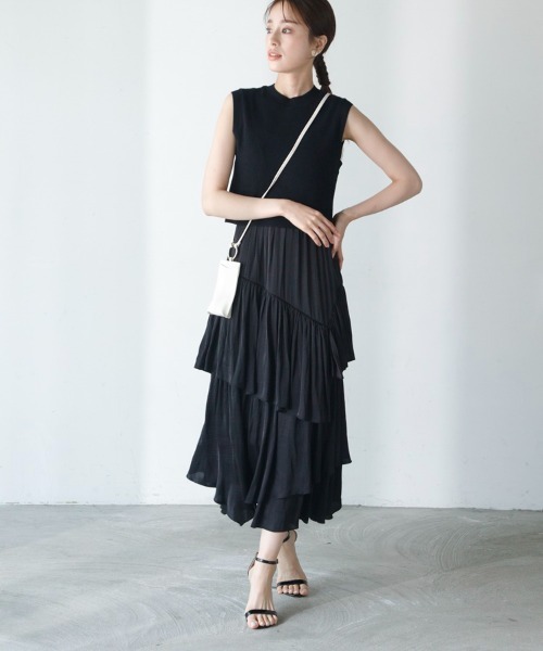 M.deux(エムドゥ)の「【ティアードコンビワンピース】(ワンピース・レディース・ブラック・MEDIUM)」の1枚目の写真