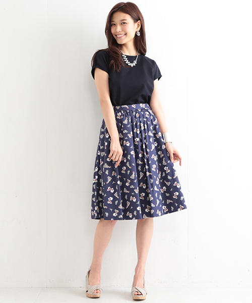 BEAMS LIGHTS Women's（ビームスライツ ウィメンズ）の「BEAMS LIGHTS / マリン柄 ギャザースカート（スカート・レディース・オフホワイト/ネイビー・36/38）」の15枚目の写真