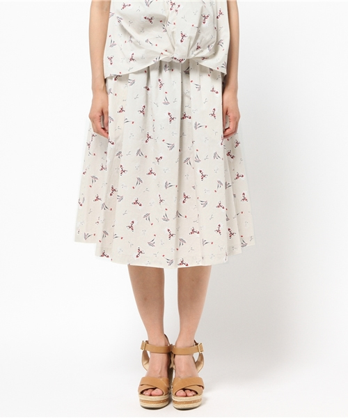 BEAMS LIGHTS Women's（ビームスライツ ウィメンズ）の「BEAMS LIGHTS / マリン柄 ギャザースカート（スカート・レディース・オフホワイト/ネイビー・36/38）」の3枚目の写真