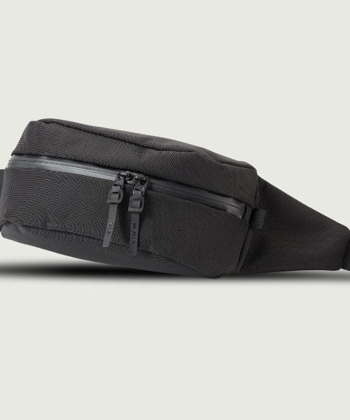 WEXLEY（ウェクスレイ）の「WILSON CORDURA BALLISTIC BLACK（ショルダーバッグ・メンズ・ブラック・ONE SIZE）」の17枚目の写真