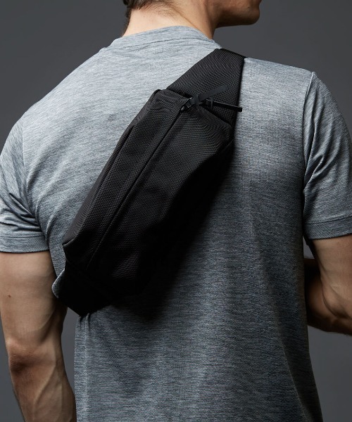 WEXLEY（ウェクスレイ）の「WILSON CORDURA BALLISTIC BLACK（ショルダーバッグ・メンズ・ブラック・ONE SIZE）」の19枚目の写真