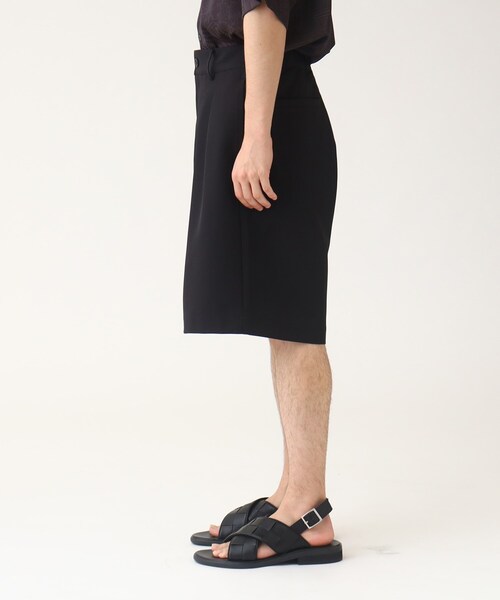 tk.TAKEO KIKUCHI（ティーケータケオキクチ）の「◆ヴィールマテリアルショートパンツ（その他パンツ・メンズ・ブラック/ダークグリーン・03/02）」の5枚目の写真